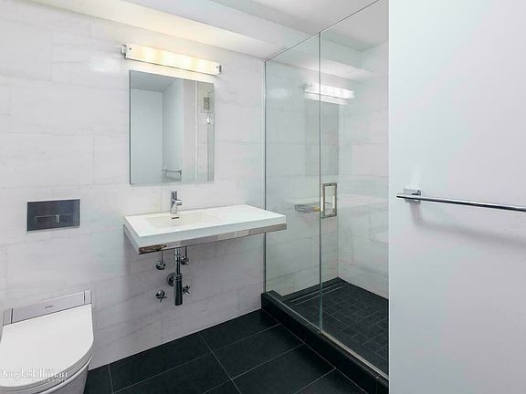 5th image of 70 E 10th St APT 11K