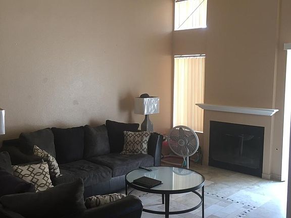 2nd image of 11821 Aurora Ct