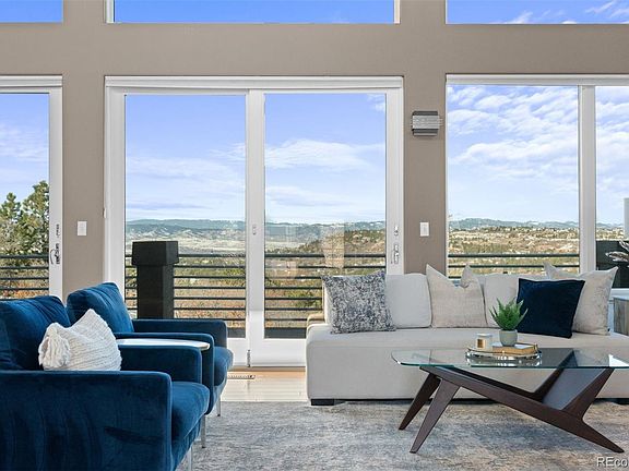 3rd image of 5585 N Mesa Drive