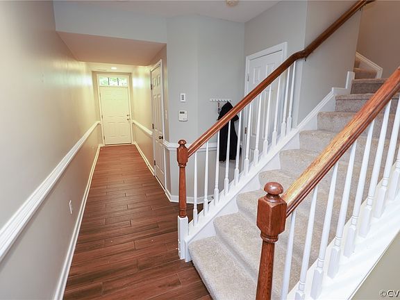 2nd image of 552 Siena Ln #552