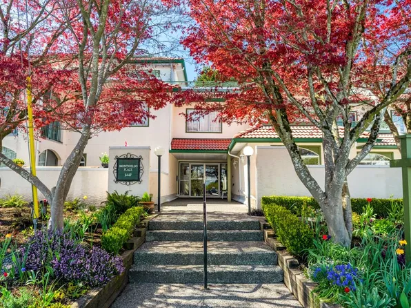 1447 Best St #105, White Rock, BC V4B 4E5