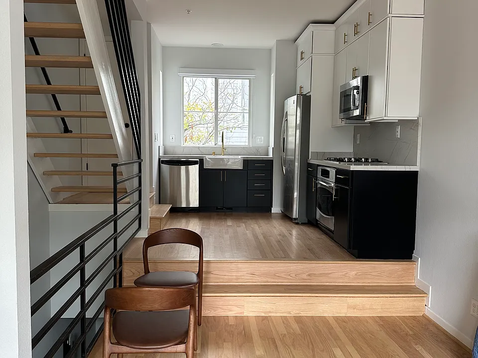 101 Lombard St