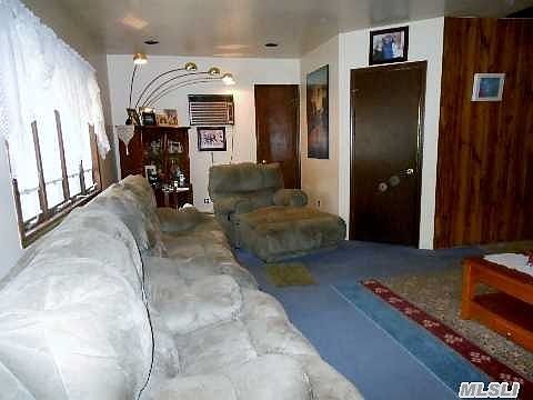 3rd image of 15 Hill Ave