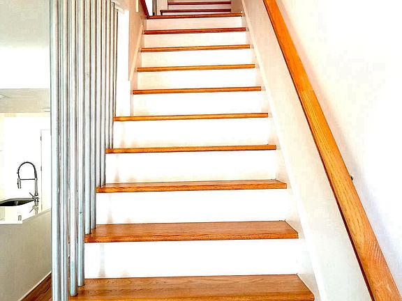Staircase up