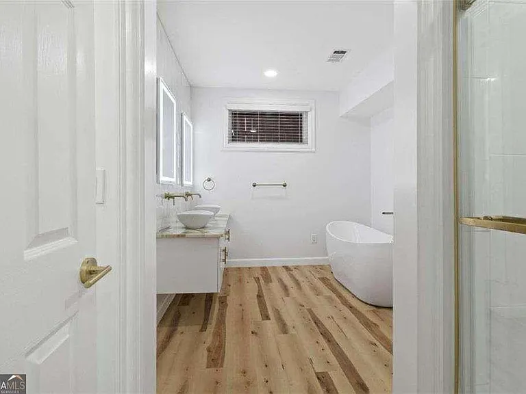 1711 Summit Glen Ln — Photo 28