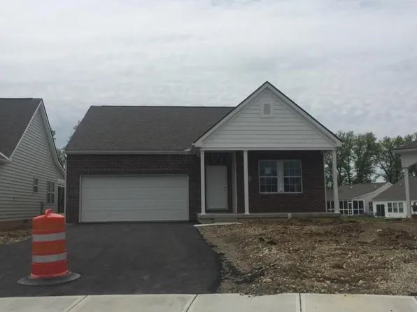 Blue Mountain Cir, Columbus, OH 43230