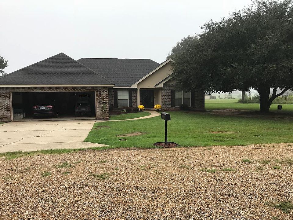 1st image of 77 Wildwood Dr