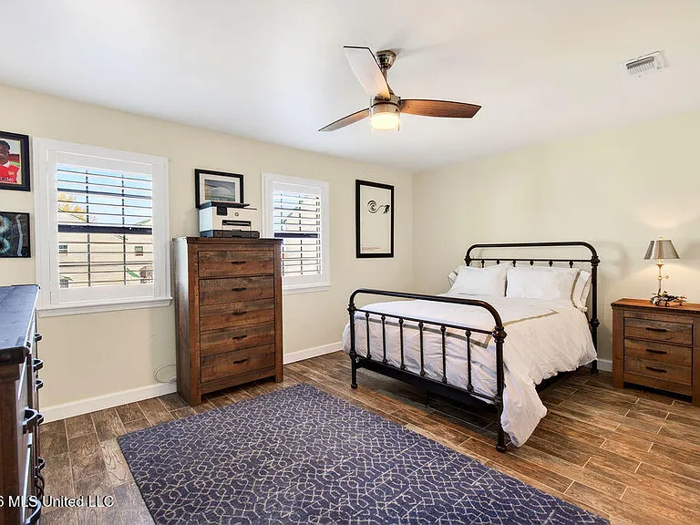 255 E Scenic Dr #G — Photo 25