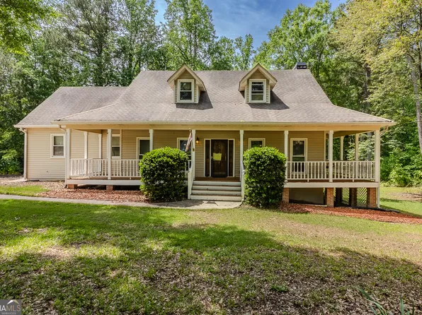 145 County Line Ct, Fayetteville, GA 30215