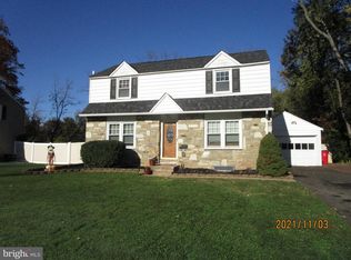 88 Belair Rd, Warminster, PA 18974
