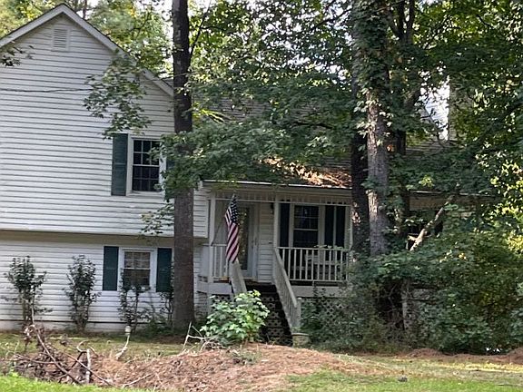 2nd image of 705 Willowbrook Ln