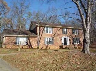 3 Brockman Ct, Mauldin, SC 29662
