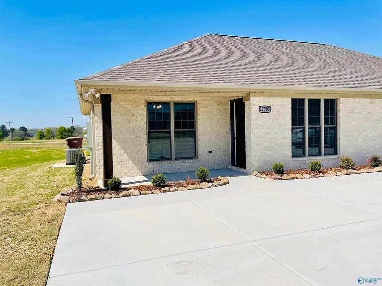 17705 Parker Rd #17707 — Photo 1