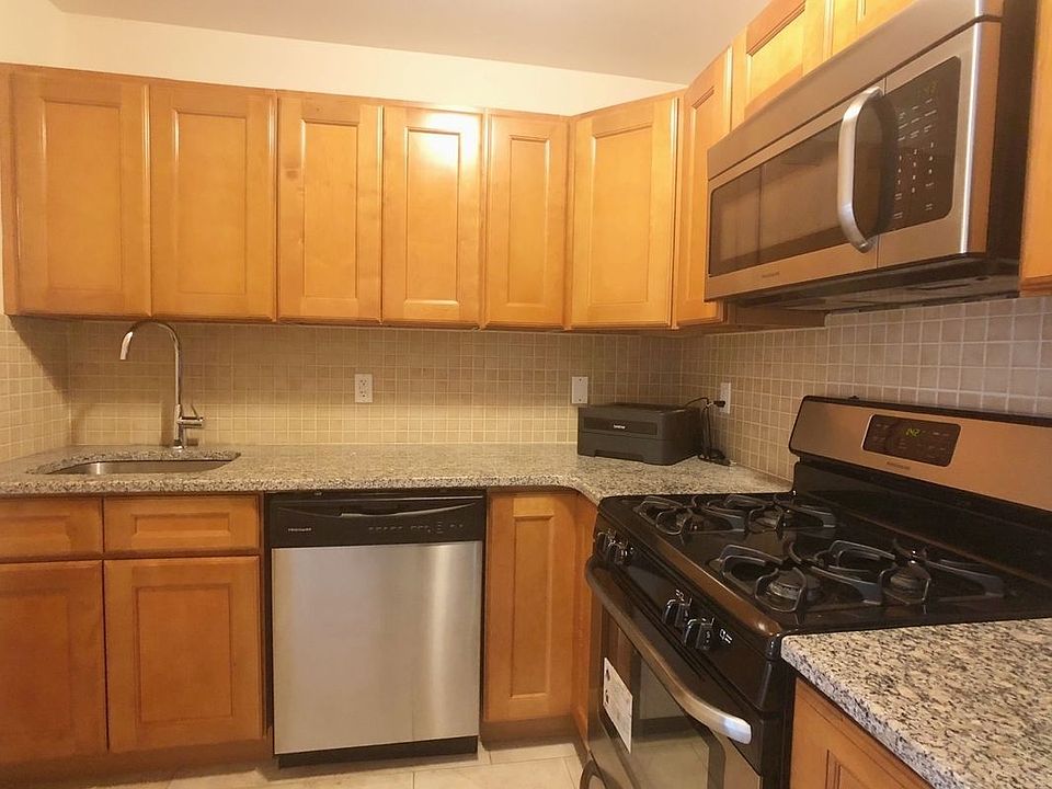 1st image of 29-34 Newtown Ave #B1
