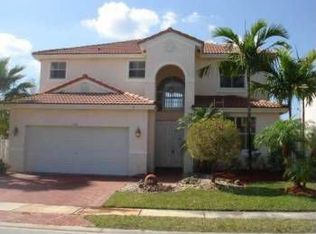 1598 SW 193rd Ter, Pembroke Pines, FL 33029