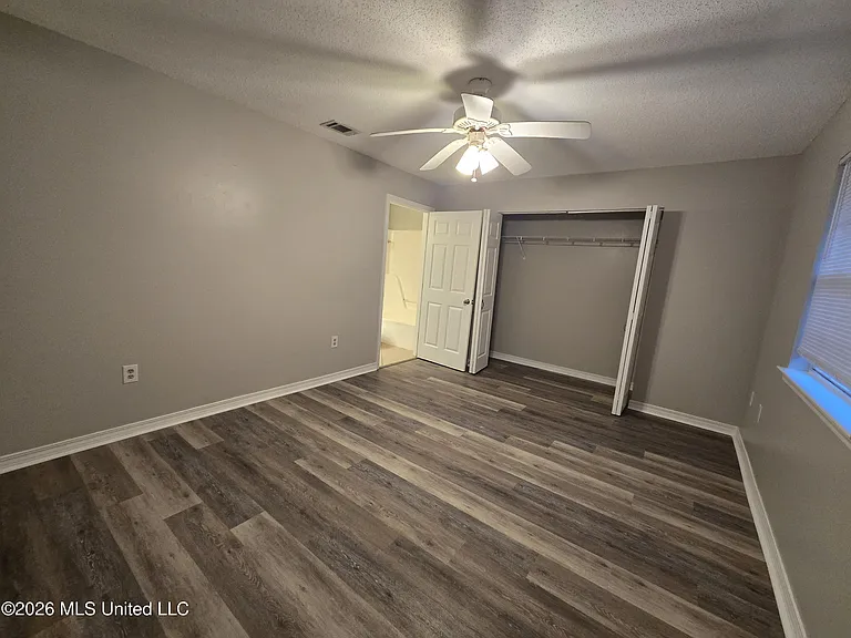 19025 Pineville Rd #124 — Photo 7