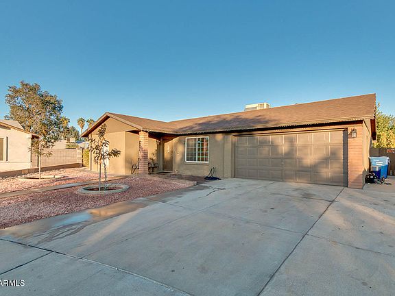 3rd image of 4437 N 76th Dr