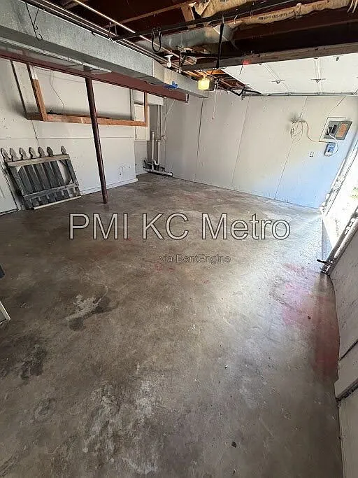 2 bed, 1.5 bath, 1260 sqft, $1,250 — Photo 3