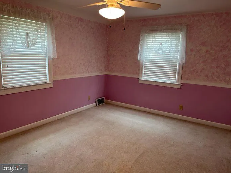 114 Lincoln Ave — Photo 8