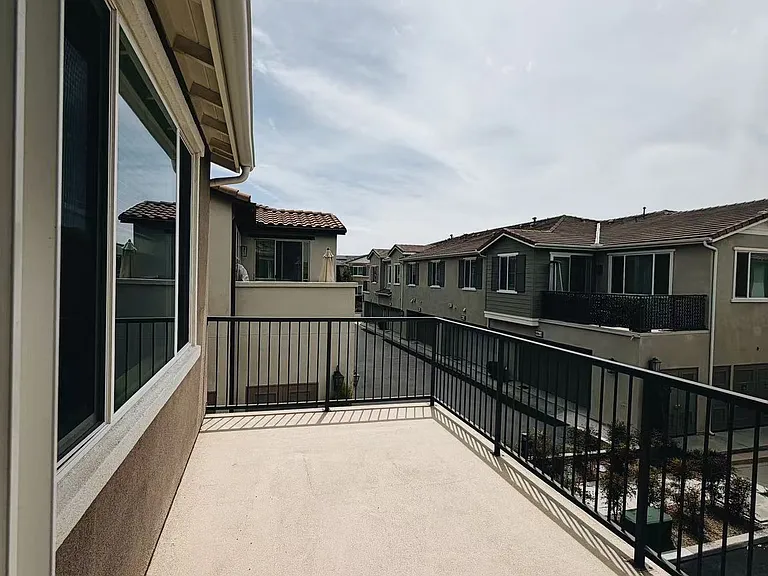 5585 Kate Way #6 — Photo 24
