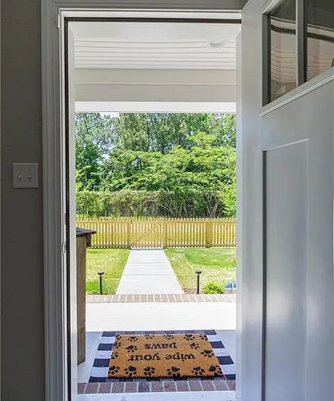 4303 Pinter Ln — Photo 28