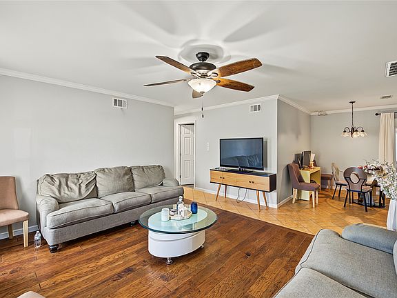 3rd image of 11318 E 15th St