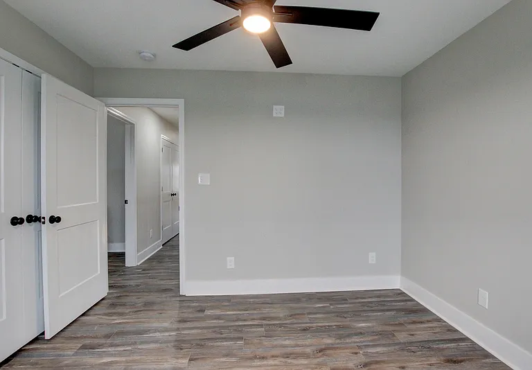 128 Riverbend Dr — Photo 72