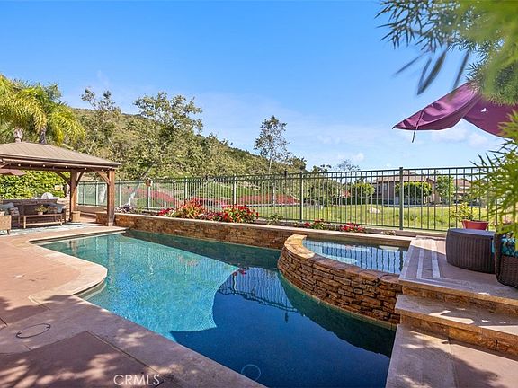 2nd image of 71 Golf Ridge Dr