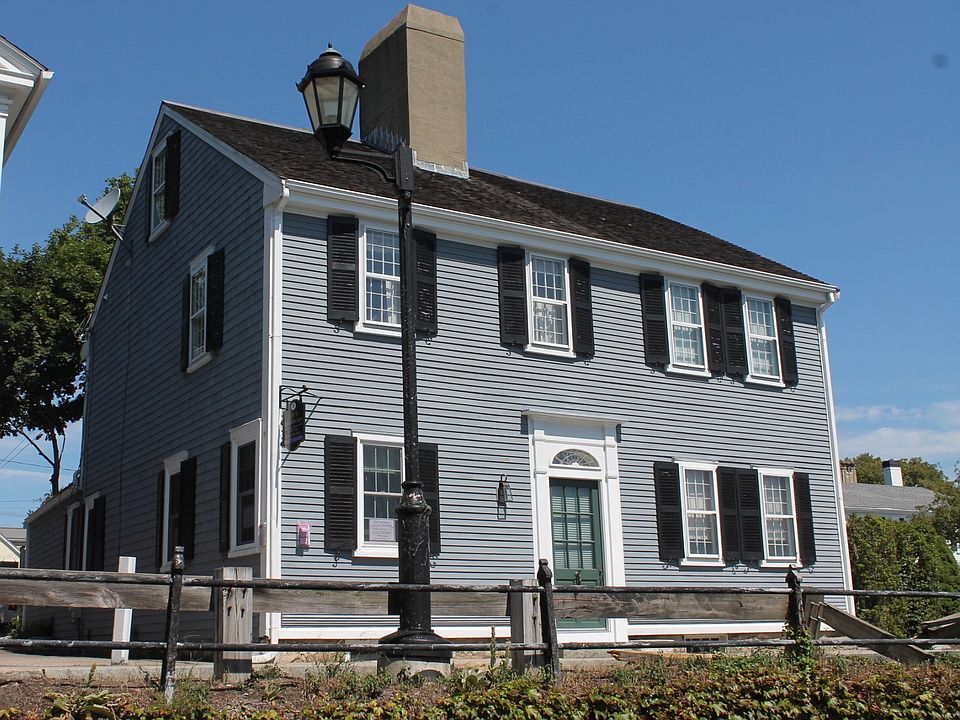 1st image of 2 Carver St