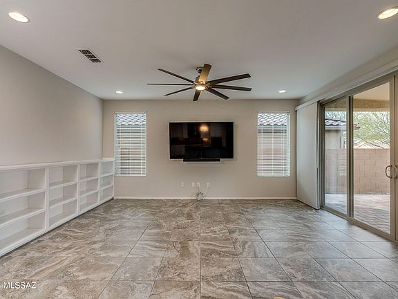 3rd image of 14045 N Del Webb Trl