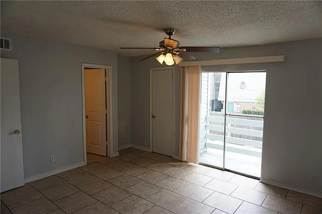 4218 Hessmer Ave #214 — Photo 14