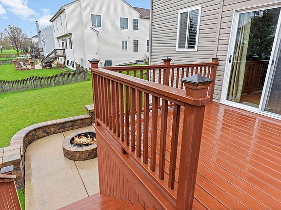 4th image of 25517 Pavilion Pl