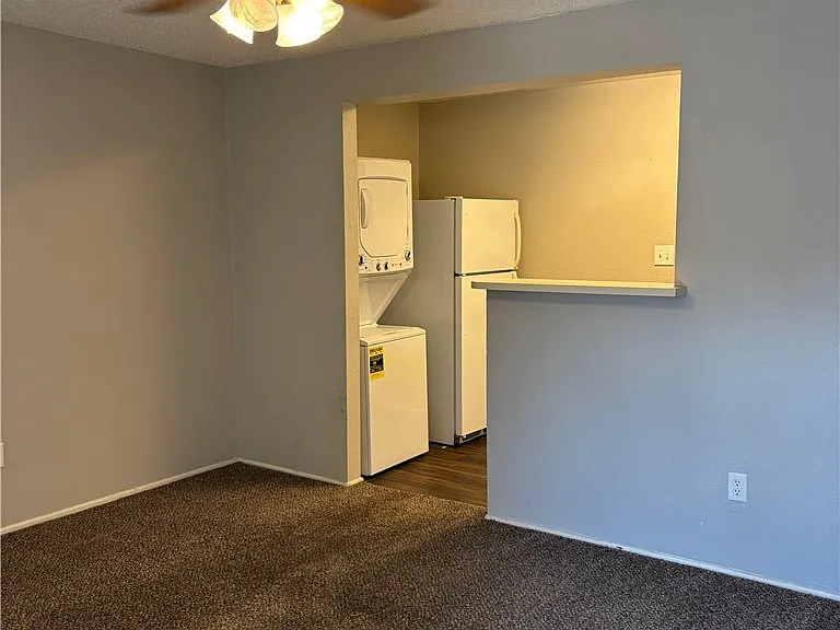 210 Tungsten St #3 — Photo 5
