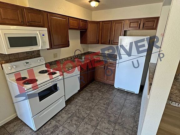 3rd image of 3014 Mallard Dr #9FE916952