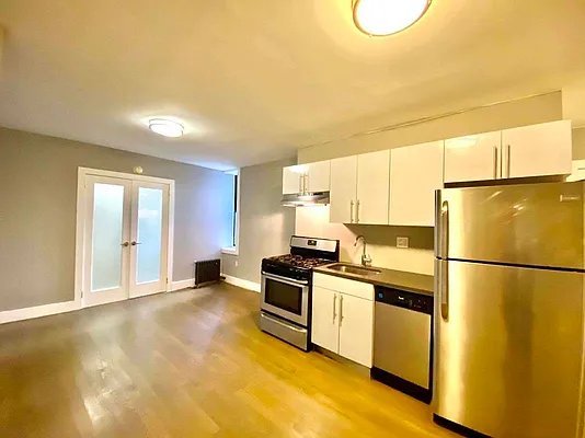 Rented by Bruma Realty LLC | media 2