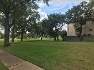5702 N Braeswood Blvd, Houston, TX 77096