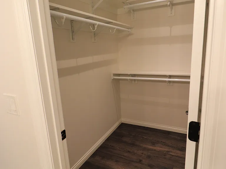 826 Thornton Ct #2 — Photo 8