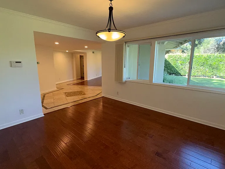 1385 Greenmont Dr — Photo 19