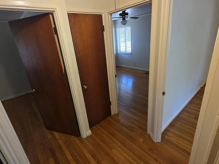 46 Glenmere Dr — Photo 9