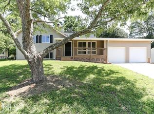 10540 Worthington Hills Mnr, Roswell, GA 30076