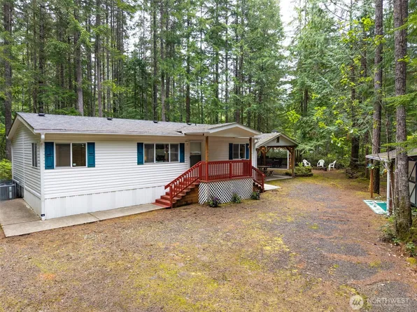 10 N Duckabush Drive W, Hoodsport, WA 98548