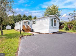 8 Bonneau Heights Rd, Gettysburg, PA 17325