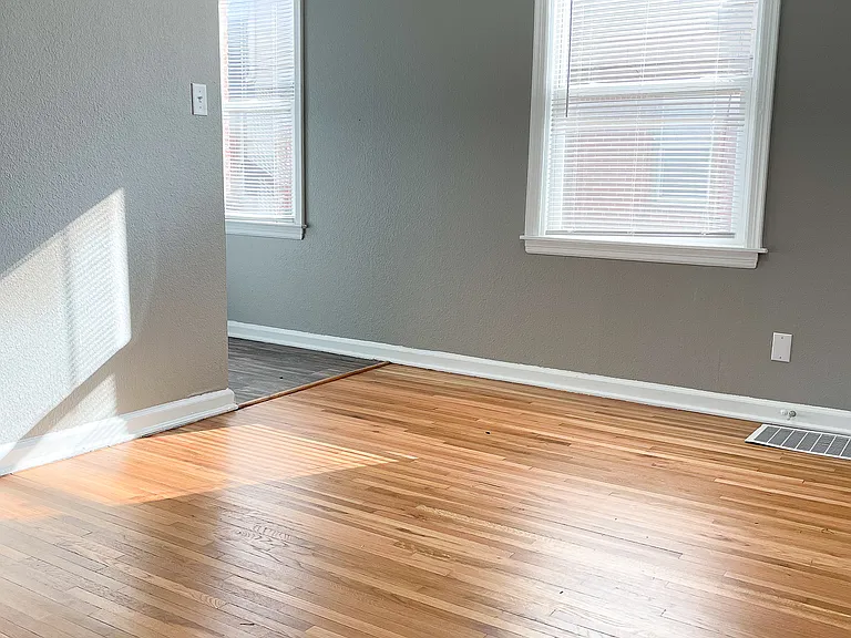 Meadowlark Apartments — Photo 5