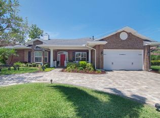 1242 Silver Lake Dr, Melbourne, FL 32940