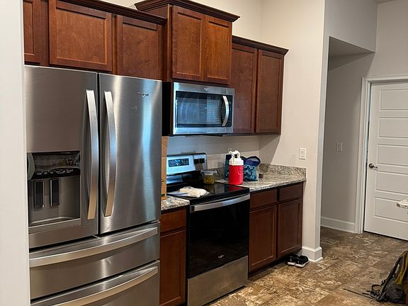 5th image of 2802 SE Buccaneer Cir