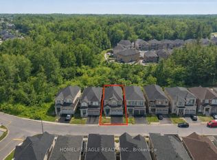 71 Woodhaven Ave, Aurora, ON L4G3Y2