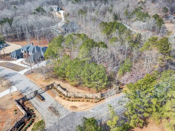 8000 Cascading Shls, Winston, GA 30187