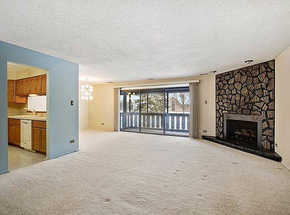 3rd image of 11207 Cottonwood Dr #21D