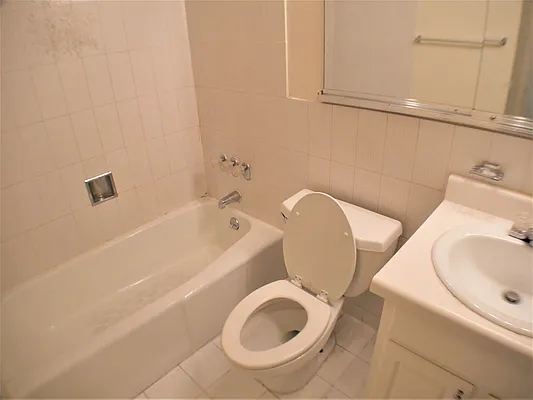 Rented by Metropolitan Property Group | media 10