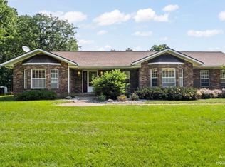 2240 Hickman Rd, Ann Arbor, MI 48105